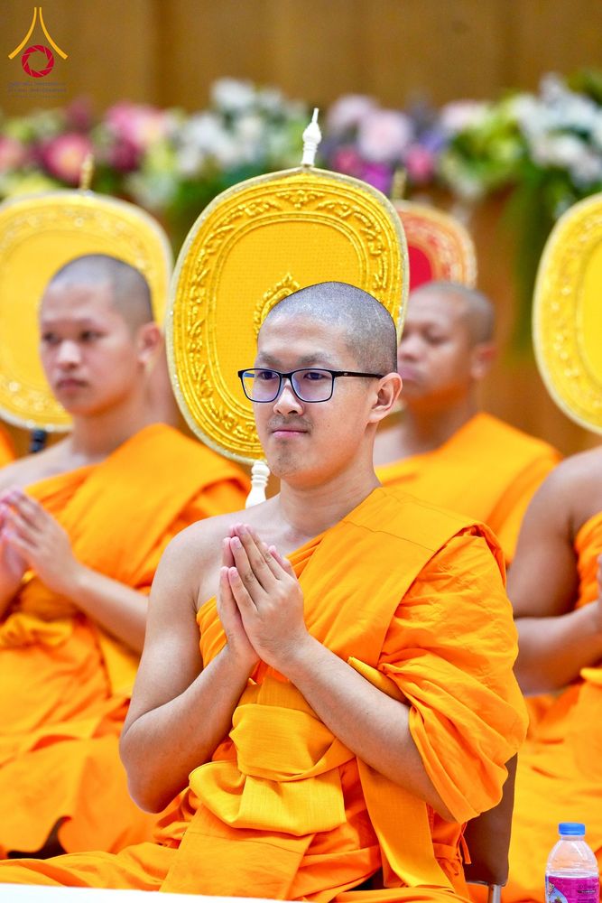 ภาพ No.237807:วันอาทิตย์ที่ 10 สิงหาคม พ.ศ. 2568 พิธีถวายไทยธรรมมุทิตาเปรียญธรรมและบาลีศึกษา ณ ห้องแก้วสารพัดนึก2 วัดพระธรรมกาย ปทุมธานี