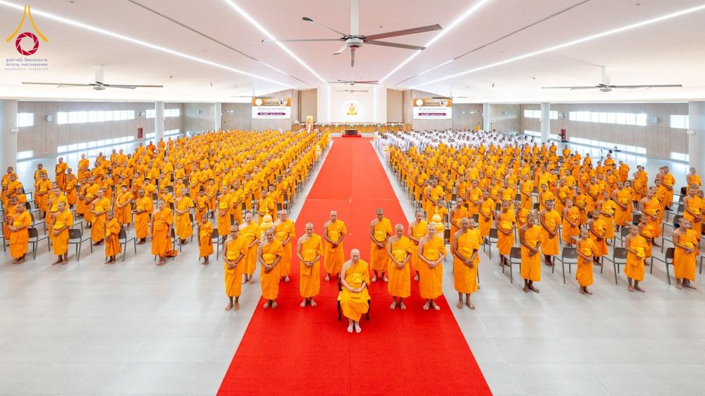 ภาพ No.161338:พิธีรับดวงแก้วนักเรียนบาลี ผู้สมัครสอบในนามวัดพระธรรมกาย วันอาทิตย์ที่ 6 ตุลาคม พ.ศ. 2567 ณ ค่ายจองแชมป์ หมู่กุฏิสามเณรเปรียญธรรม วัดพระธรรมกาย จ.ปทุมธานี