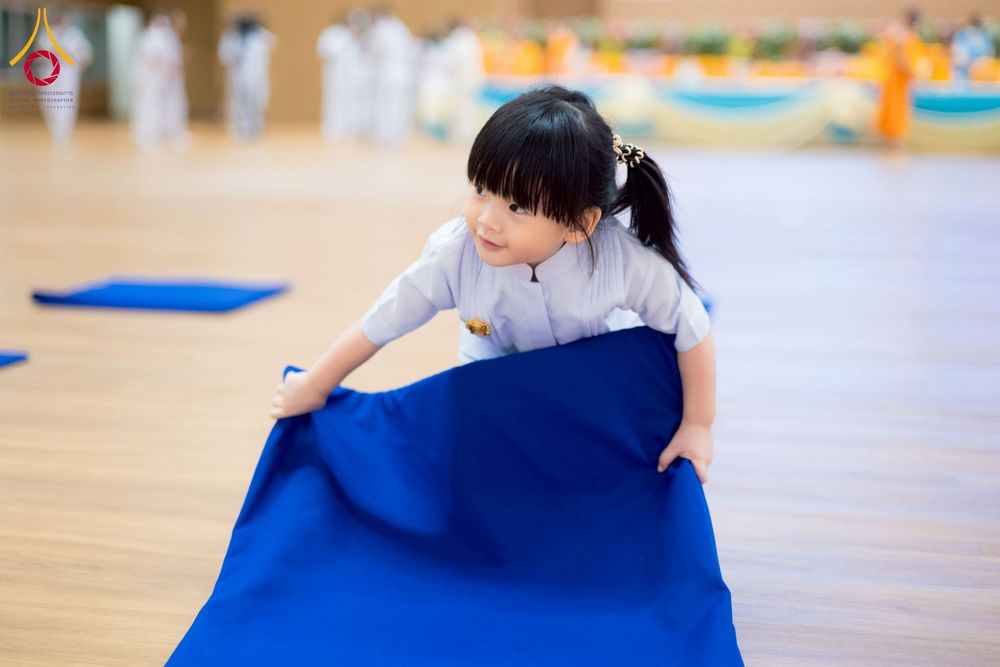 ภาพ No.270612:วันอาทิตย์ที่ 16 พฤศจิกายน พ.ศ. 2568 ถวายกองทุนโครงการอุปสมบทหมู่ 3,000 รูปทั่วไทย  รุ่นบูชาธรรมมหาปูชนียาจารย์ ณ ห้องแก้วสารพัดนึก 2 สภาธรรมกายสากล วัดพระธรรมกาย