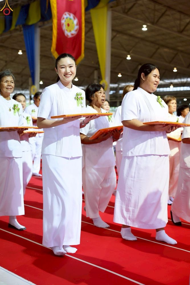 ภาพ No.243936:วันอาทิตย์ที่ 7 กันยายน พ.ศ. 2568 พิธีทอดผ้าป่าสมทบกฐินวัดพระธรรมกาย และสมทบกฐิน 30,000 วัดทั่วไทย ครั้งที่ 2 ณ ห้องแก้วสารพัดนึก 1 วัดพระธรรมกาย