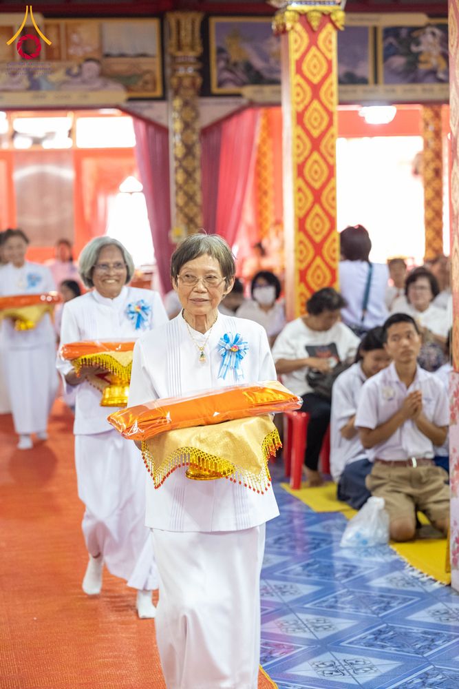 ภาพ No.303669:วันที่ 27 มกราคม พ.ศ. 2569 พิธีทอดผ้าป่าทำนุบำรุงศาสนสถาน ณ วัดตะเคียน อ.บางกรวย จ.นนทบุรี ในโครงการธรรมยาตรา กตัญญูบูชา มหาปูชนียาจารย์ พระมงคลเทพมุนี(สด จนฺทสโร) พระผู้ปราบมาร อนุสรณ์สถาน 7 แห่ง ปีที่ 14