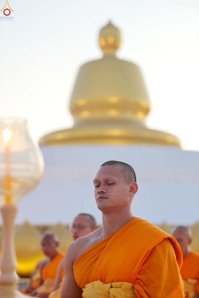 ภาพ No.302221:วันที่ 23 มกราคม พ.ศ. 2569 พิธีจุดประทีปธรรมถวายเป็นพุทธบูชา (ภาพชุดที่ 2) และบูชาธรรมมหาปูชนียาจารย์  ณ อนุสรณ์สถานลำดับที่ 5 สถานที่เผยแผ่วิชชาธรรมกายครั้งแรก อนุสรณ์สถานบางปลา วัดบางปลา อำเภอบางเลน จังหวัดนครปฐม ในโครงการธรรมยาตรา กตัญญูบูชา มหาปูชนีย