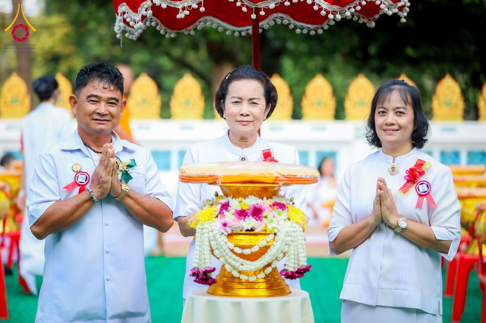 ภาพ No.285380:วันเสาร์ที่ 6 ธันวาคม พ.ศ.2568  พิธีอุปสมบทหมู่ ธรรมทายาท รุ่นบูชาธรรมมหาปูชนียาจารย์ ประจำปี 2568  ณ วัดเกาะแก้วประชานุรักษ์ ต.ชัยนาม อ.วังทอง จ.พิษณุโลก