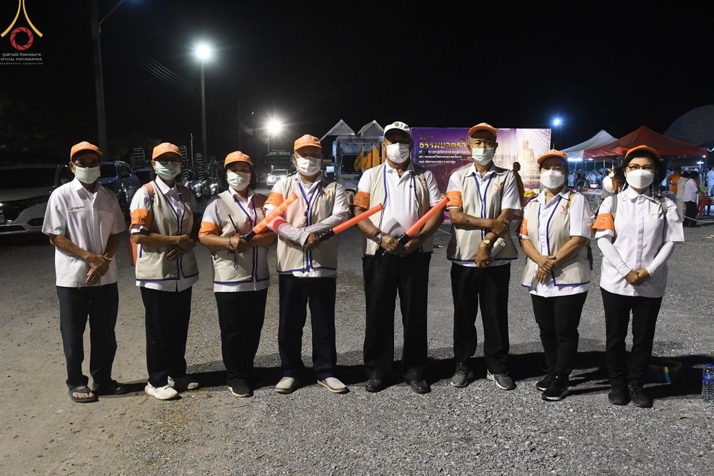 ภาพ No.74081:พิธีถวายภัตตาหารเป็นสังฆทาน แด่คณะพระธรรมยาตราฯ ในโครงการธรรมยาตรากตัญญูบูชา มหาปูชนียาจารย์ พระมงคลเทพมุนี(สด จนฺทสโร) พระผู้ปราบมาร อนุสรณ์สถาน 7 แห่ง ปีที่ 11 วันที่ 25 มกราคม พ.ศ. 2566