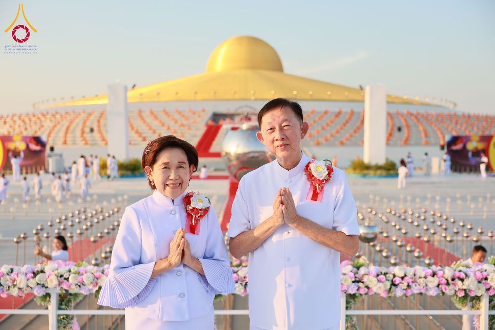 ภาพ No.312019:วันอังคารที่ 3 มีนาคม พ.ศ.2569 พิธีเวียนประทักษิณและจุดมาฆประทีป ณ ลานธรรมพระมหาธรรมกายเจดีย์ วัดพระธรรมกาย