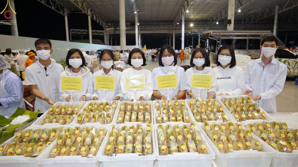 ภาพ No.75002:พิธีถวายภัตตาหารเป็นสังฆทาน แด่คณะพระธรรมยาตราฯ ในโครงการธรรมยาตรากตัญญูบูชา มหาปูชนียาจารย์ พระมงคลเทพมุนี(สด จนฺทสโร) พระผู้ปราบมาร อนุสรณ์สถาน 7 แห่ง ปีที่ 11 วันที่ 30 มกราคม พ.ศ. 2566