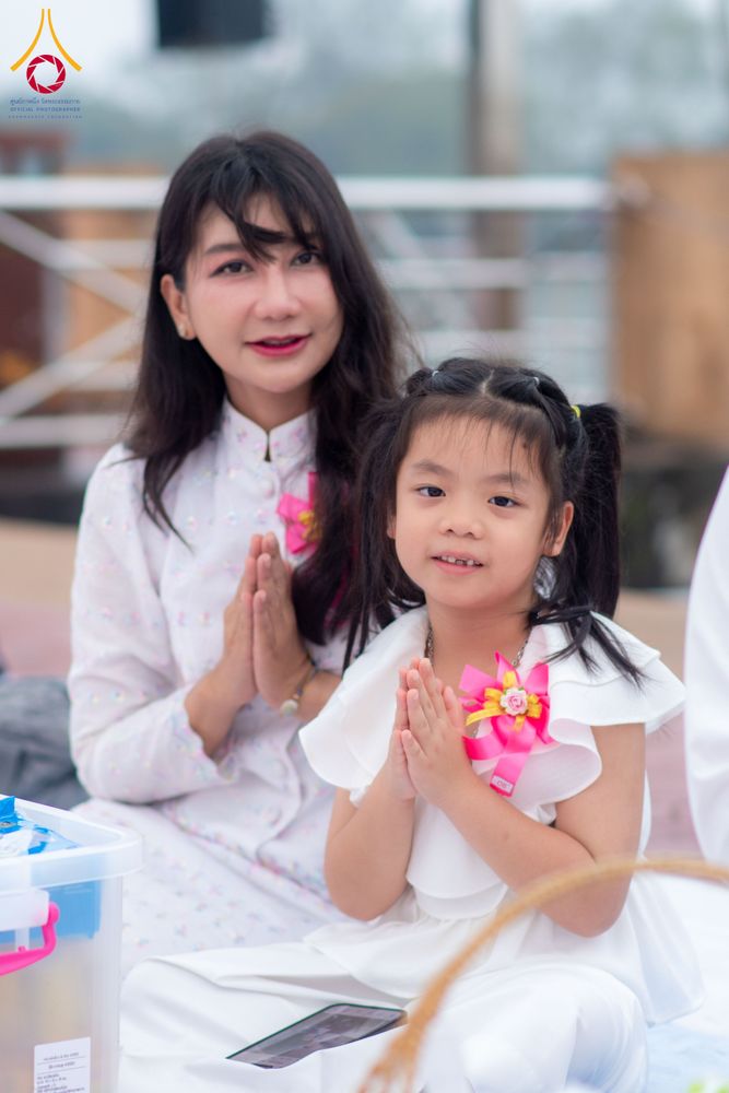 ภาพ No.284638:วันอาทิตย์ที่ 14 ธันวาคม พ.ศ.2568  พิธีทำบุญเมืองสุราษฎร์ธานี 110ปี และพิธีตักบาตรพระสงฆ์ 1,110 รูป  ณ บริเวณริมน้ำวัดกลาง (เก่า) ถนนบ้านดอน ตำบลตลาดใหม่ อำเภอเมือง จังหวัดสุราษฎร์ธานี