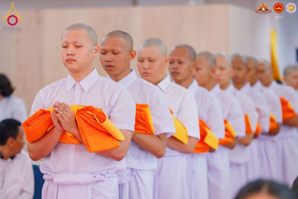 ภาพ No.283644:วันเสาร์ที่ 20 ธันวาคม  2568 พิธีบรรพชาสามเณร ณ ประเทศอินโดนีเซีย