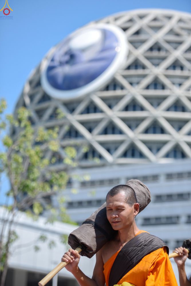 ภาพ No.304629:วันที่ 25 มกราคม พ.ศ. 2569 พิธีต้อนรับพระธรรมยาตรา (ภาพชุดที่ 2) รร.สามัคคีราษฏร์บำรุง-วัดพระธรรมกาย ในโครงการธรรมยาตรา กตัญญูบูชา มหาปูชนียาจารย์ พระมงคลเทพมุนี(สด จนฺทสโร) พระผู้ปราบมาร อนุสรณ์สถาน 7 แห่ง ปีที่ 14