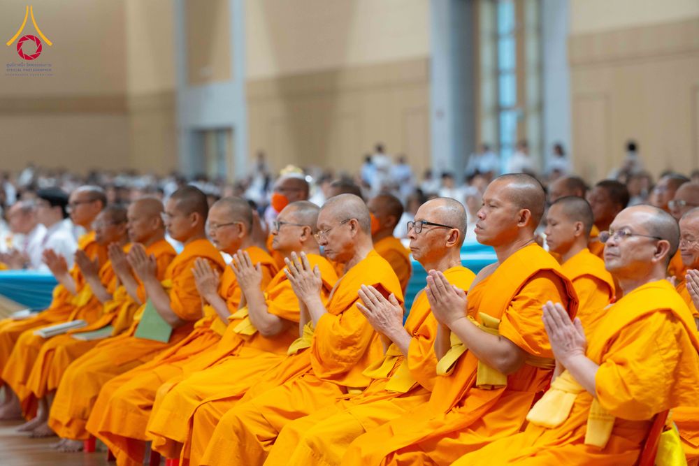 ภาพ No.310611:วันอาทิตย์ที่ 22 กุมภาพันธ์ พ.ศ. 2569 พิธีมุทิตาสักการะในโอกาสอายุวัฒนะมงคล 80 ปี พระพรหมวชิรปัญญาจารย์ (ทองดี สุรเตโช ป.ธ.9) ณ ห้องแก้วสารพัดนึก 2 วัดพระธรรมกาย จ.ปทุมธานี