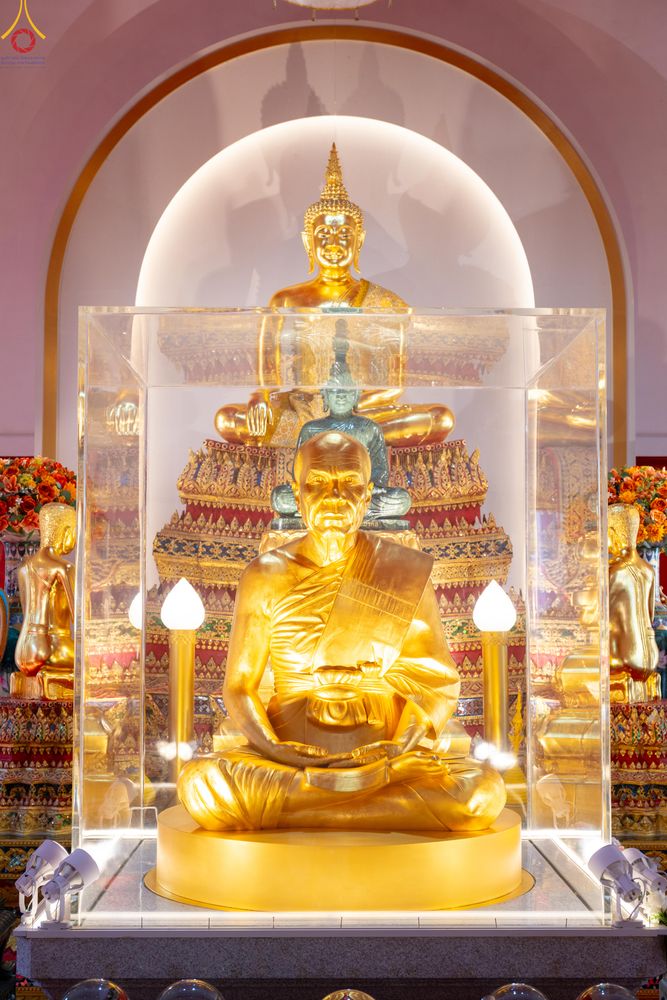 ภาพ No.293830:วันที่ 14 มกราคม พ.ศ. 2569 พิธีจุดประทีปถวายเป็นพุทธบูชา และบูชาธรรมมหาปูชนียาจารย์  ณ วัดสองพี่น้อง ต.ต้นตาล อ.สองพี่น้อง จ.สุพรรณบุรี ในโครงการธรรมยาตรา กตัญญูบูชา มหาปูชนียาจารย์ พระมงคลเทพมุนี(สด จนฺทสโร) พระผู้ปราบมาร อนุสรณ์สถาน 7 แห่ง ปีที่ 14