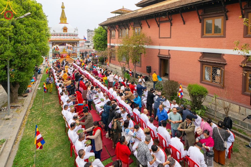 ภาพ No.313353:วันพุธที่ 11 มีนาคม พ.ศ. 2569 พิธีตัดปอยผมโครงการบรรพชาสามเณร  ณ วัดอเชศวร (Aksheswar Mahavihar) ประเทศเนปาล