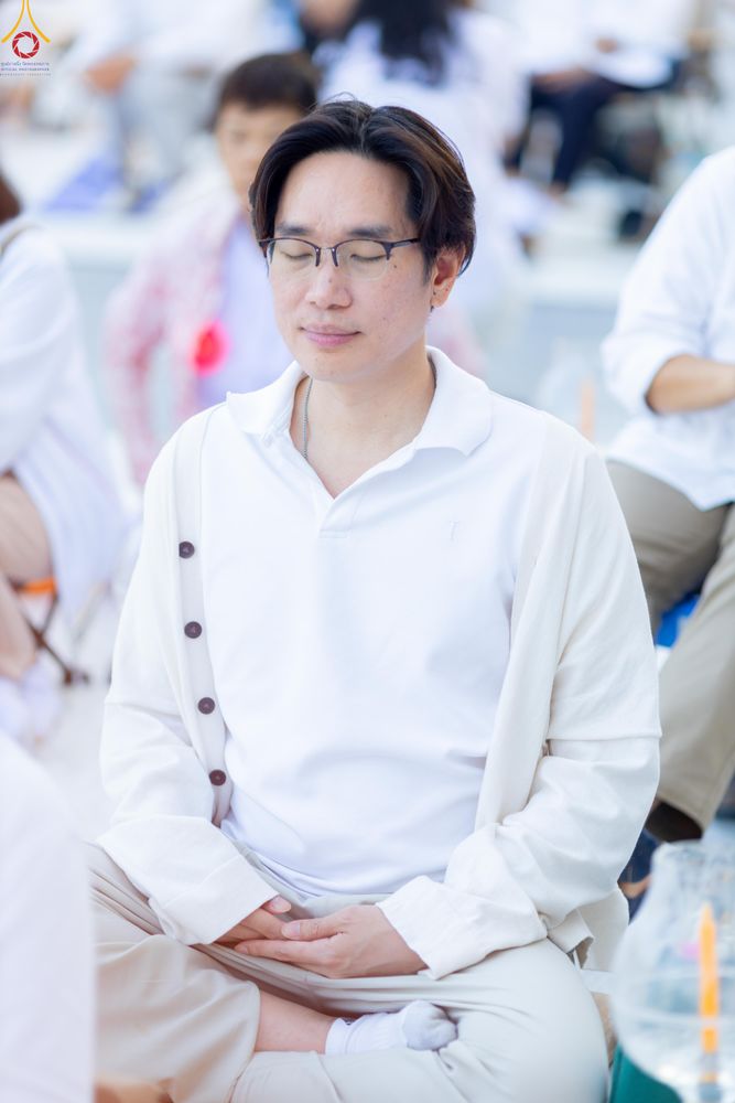 ภาพ No.291992:วันที่ 10 มกราคม พ.ศ. 2569 พิธีจุดประทีปถวายเป็นพุทธบูชา และบูชาธรรมมหาปูชนียาจารย์  ณ อนุสรณ์สถานคลองบางนางแท่น อ.สามพราน จ.นครปฐม ในโครงการธรรมยาตรา กตัญญูบูชา มหาปูชนียาจารย์ พระมงคลเทพมุนี(สด จนฺทสโร) พระผู้ปราบมาร อนุสรณ์สถาน 7 แห่ง ปีที่ 14