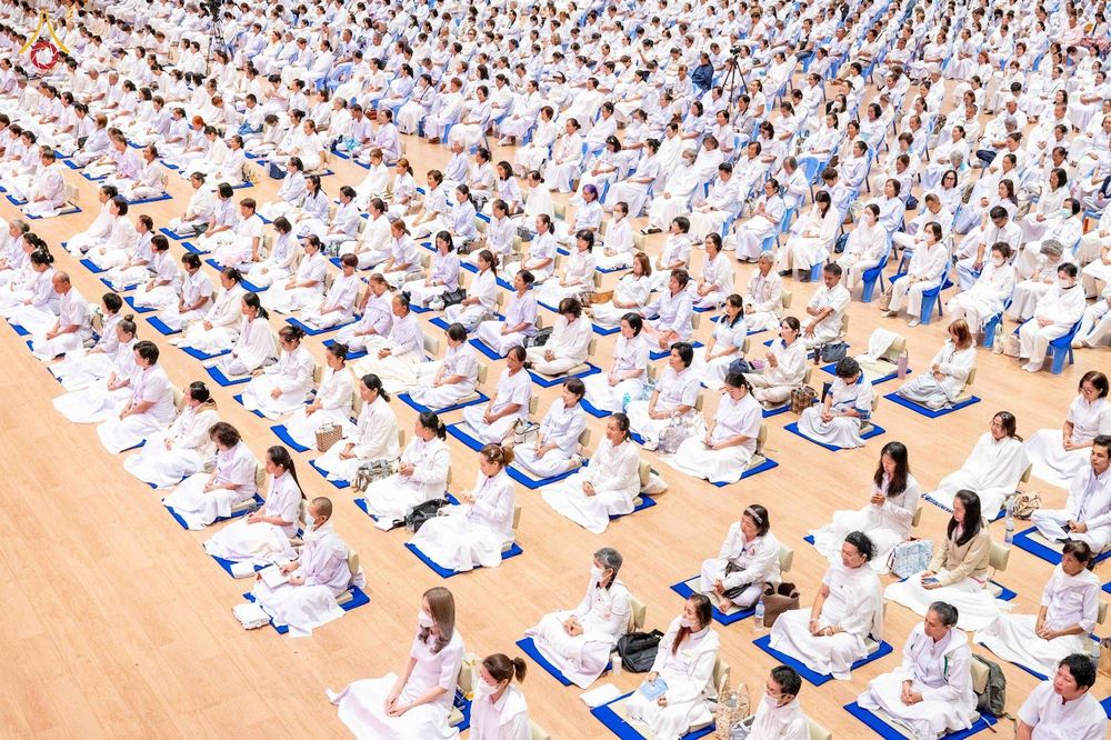 ภาพ No.344382:วันที่ 21-23 สิงหาคม พ.ศ. 2569 สัมมนารวมใจผู้นำบุญ บูชาธรรม 82 ปี หลวงพ่อธัมมชโย รุ่นที่ 1 กฐินสามัคคีทั่วไทย 30,000 วัด โครงการอุปสมบทบูชาธรรมมหาปูชนียาจารย์ 3,000 รูป  ณ ศูนย์ปฏิบัติธรรมเวิล์ดพีช วัลเล่ย์ จ.นครราชสีมา