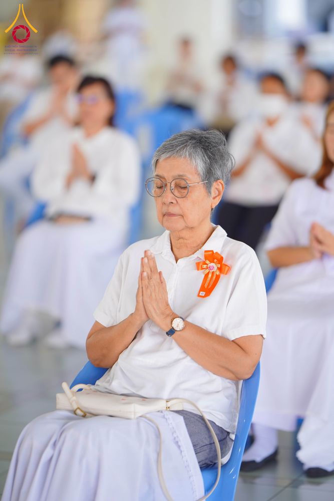 ภาพ No.322824:วันที่ 18 เมษายน พ.ศ. 2569 พิธีถวายภัตตาหารเมนูสวรรค์ เพื่อการบรรลุธรรม ณ หอฉันคุณยายอาจารย์ฯ วัดพระธรรมกาย