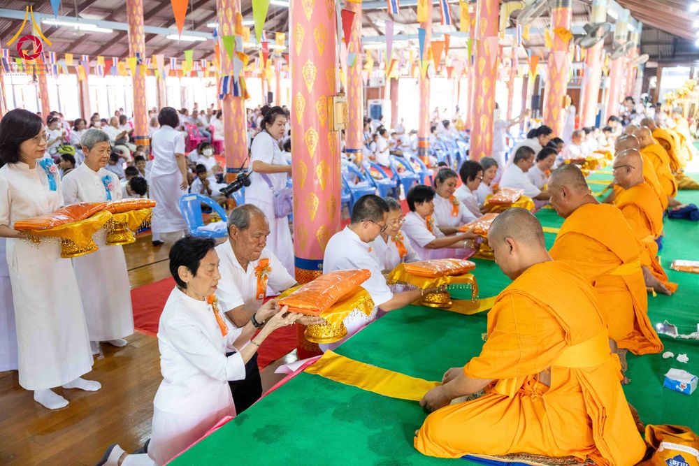 ภาพ No.298819:วันที่ 20 มกราคม พ.ศ. 2569 พิธีทอดผ้าป่าทำนุบำรุงศาสนสถาน ณ วัดลำพญา อ.บางเลน จ.นครปฐม ในโครงการธรรมยาตรา กตัญญูบูชา มหาปูชนียาจารย์ พระมงคลเทพมุนี(สด จนฺทสโร) พระผู้ปราบมาร อนุสรณ์สถาน 7 แห่ง ปีที่ 14
