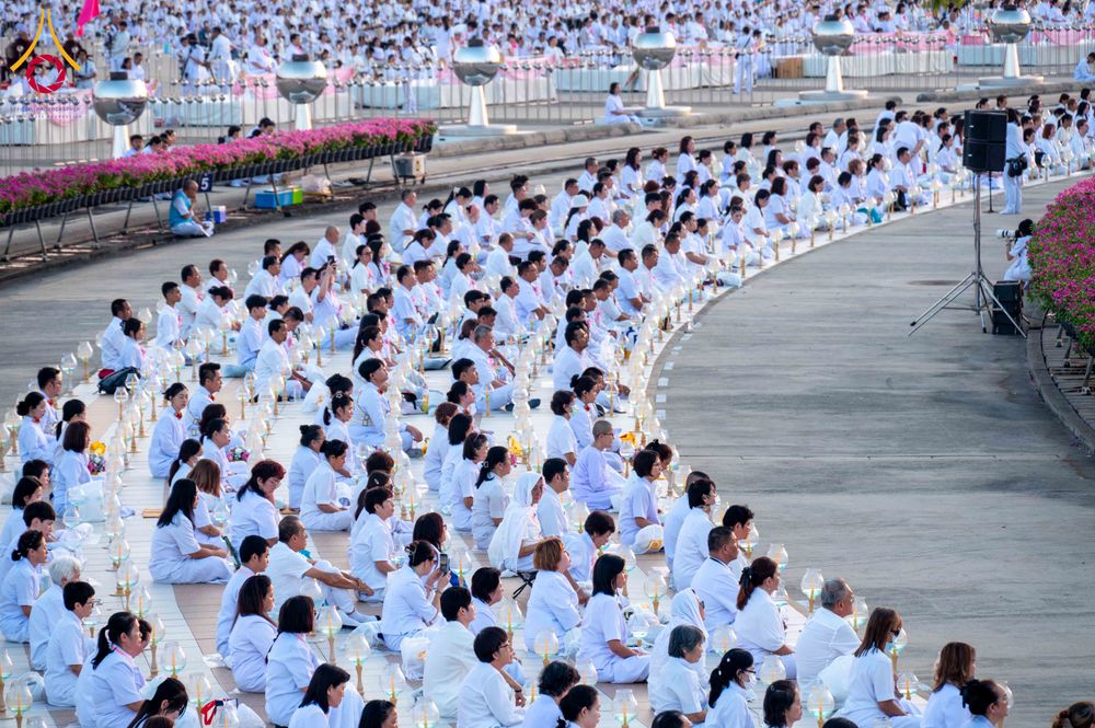 ภาพ No.312077:วันอังคารที่ 3 มีนาคม พ.ศ.2569 พิธีเวียนประทักษิณและจุดมาฆประทีป ณ ลานธรรมพระมหาธรรมกายเจดีย์ วัดพระธรรมกาย