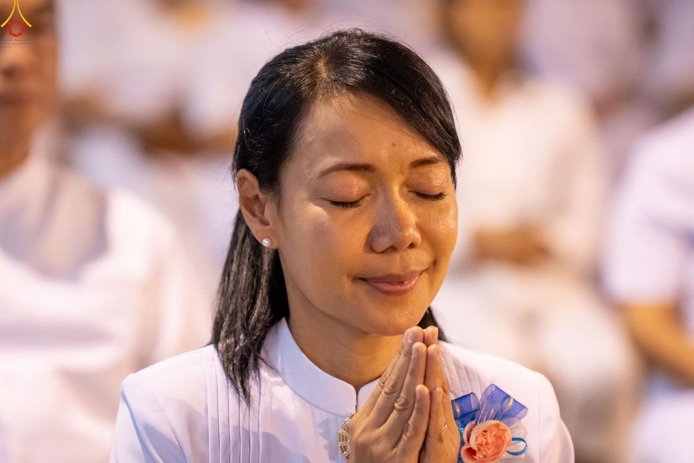 ภาพ No.345941:วันพฤหัสบดีที่ 27 สิงหาคม พ.ศ.2569 พิธีฉลองชัยสวดมนต์บทธัมมจักกัปปวัตตนสูตร 8,657,585,858 จบ ณ มหารัตนวิหารคด วัดพระธรรมกาย