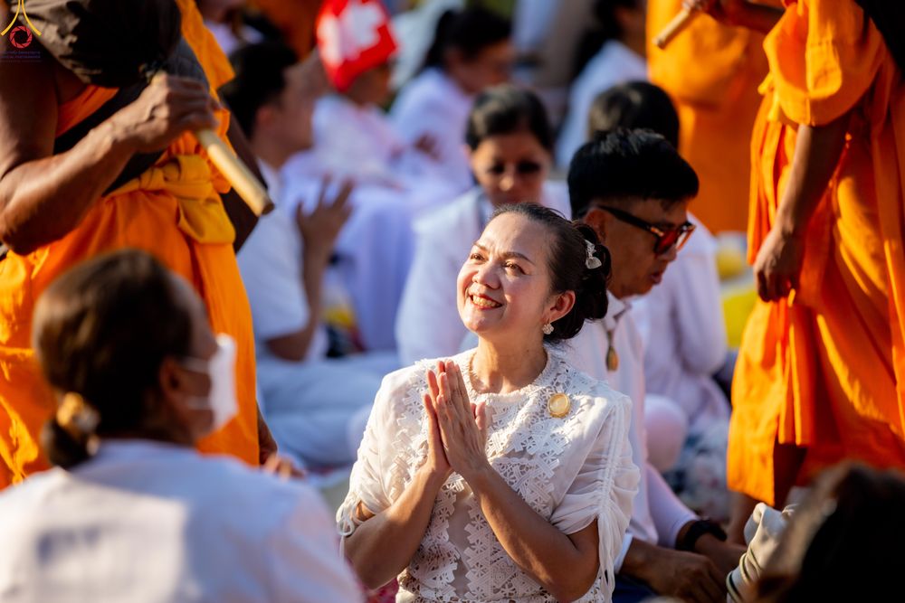 ภาพ No.295332:วันที่ 16 มกราคม พ.ศ. 2569 พิธีต้อนรับพระธรรมยาตรา อนุสรณ์สถานลำดับที่ 4 (ภาพชุดที่ 2) สถานที่เกิดด้วยกายธรรม ณ วัดโบสถ์บน ต.บางคูเวียง จ.นนทบุรี ในโครงการธรรมยาตรา กตัญญูบูชา มหาปูชนียาจารย์ พระมงคลเทพมุนี(สด จนฺทสโร) พระผู้ปราบมาร อนุสรณ์สถาน 7 แห่ง ปี
