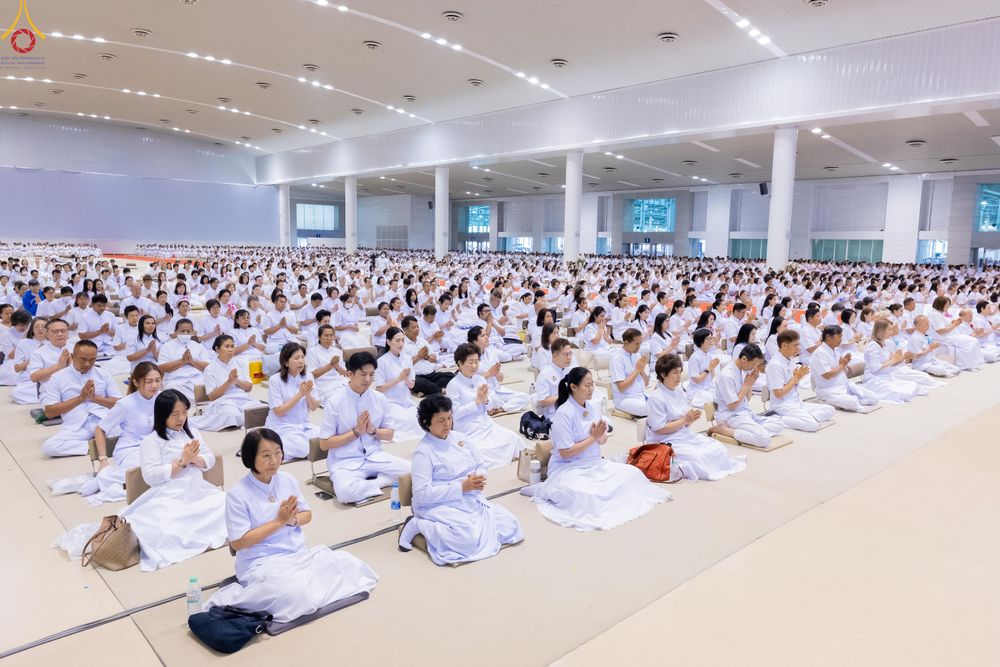 ภาพ No.311795:วันอังคารที่ 3 มีนาคม พ.ศ.2569 ปฏิบัติธรรมภาคสายวันมาฆบูชา พิธีถวายภัตตาหารเป็นสังฆทาน ณ สภาธรรมกายสากล วัดพระธรรมกาย