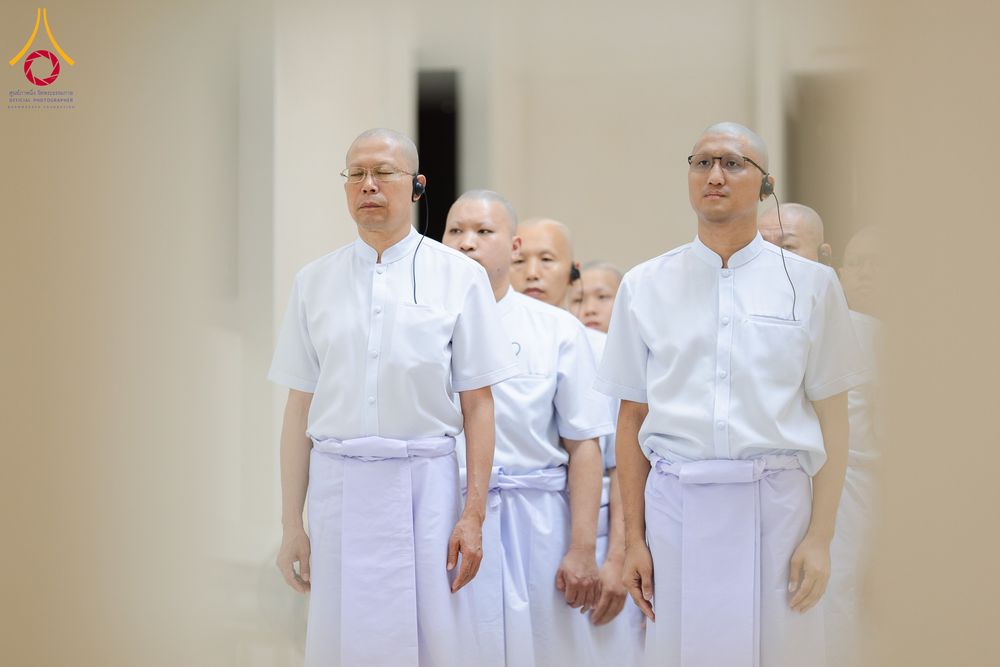 ภาพ No.286526:วันเสาร์ที่ 12 กรกฏาคม พ.ศ.2568 พิธีบรรพชาอุปสมบท  โครงการบรรพชาอุปสมบทหมู่ ธรรมทายาทนานาชาติ(ภาคภาษาจีน), โครงการบรรพชาสามเณร โรงเรียนนานาชาติ รุ่นที 14