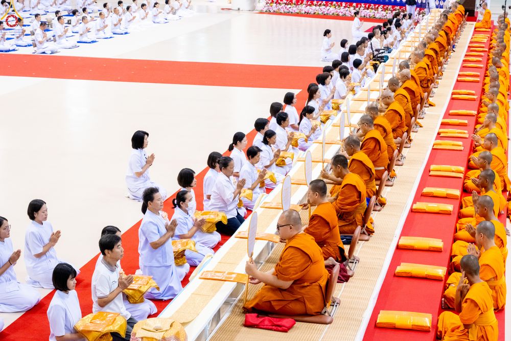 ภาพ No.339674:วันที่ 18 กรกฎาคม พ.ศ.2569 วันมหารำลึก ครั้งที่ 36 ณ ห้องแก้วสารพัดนึก 1 วัดพระธรรมกาย