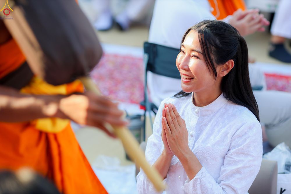 ภาพ No.295257:วันที่ 16 มกราคม พ.ศ. 2569 พิธีต้อนรับพระธรรมยาตรา อนุสรณ์สถานลำดับที่ 4 (ภาพชุดที่ 2) สถานที่เกิดด้วยกายธรรม ณ วัดโบสถ์บน ต.บางคูเวียง จ.นนทบุรี ในโครงการธรรมยาตรา กตัญญูบูชา มหาปูชนียาจารย์ พระมงคลเทพมุนี(สด จนฺทสโร) พระผู้ปราบมาร อนุสรณ์สถาน 7 แห่ง ปี