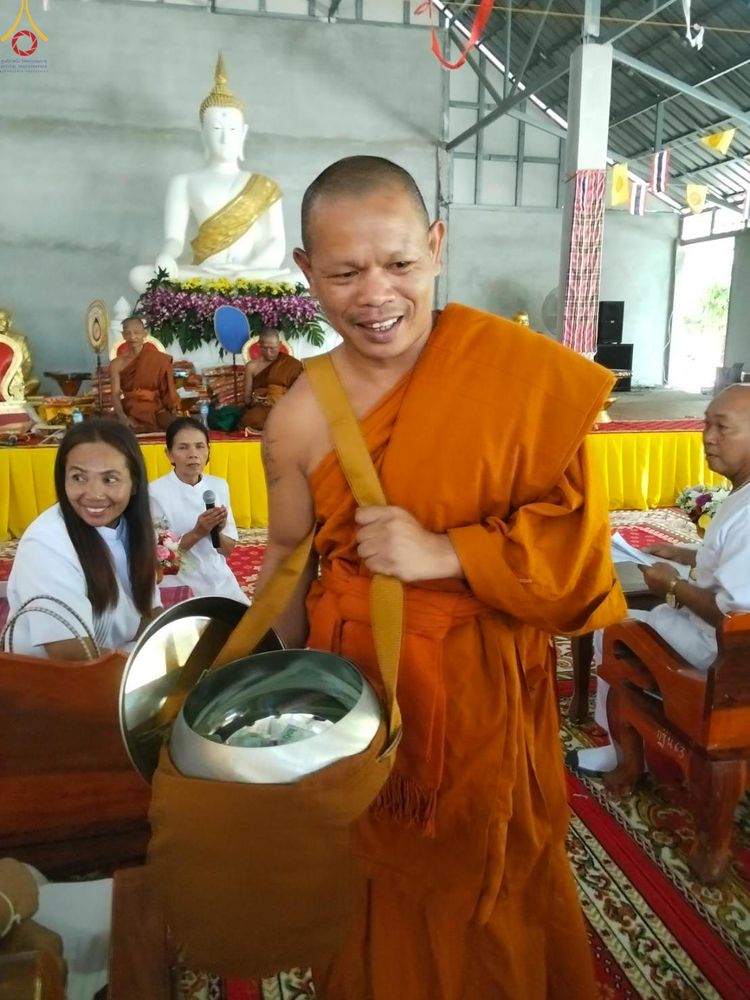 ภาพ No.281948:วันที่ 25 ตุลาคม พ.ศ. 2568 พิธีทอดกฐินสามัคคีทั่วไทย 30,000 วัด  โดยคณะศิษยานุศิษย์ บูชาธรรม 81 ปี  หลวงพ่อธัมมชโย ณ วัดหนองบอน ต.โนนดินแดง อ.โนนดินแดง จ.บุรีรัมย์