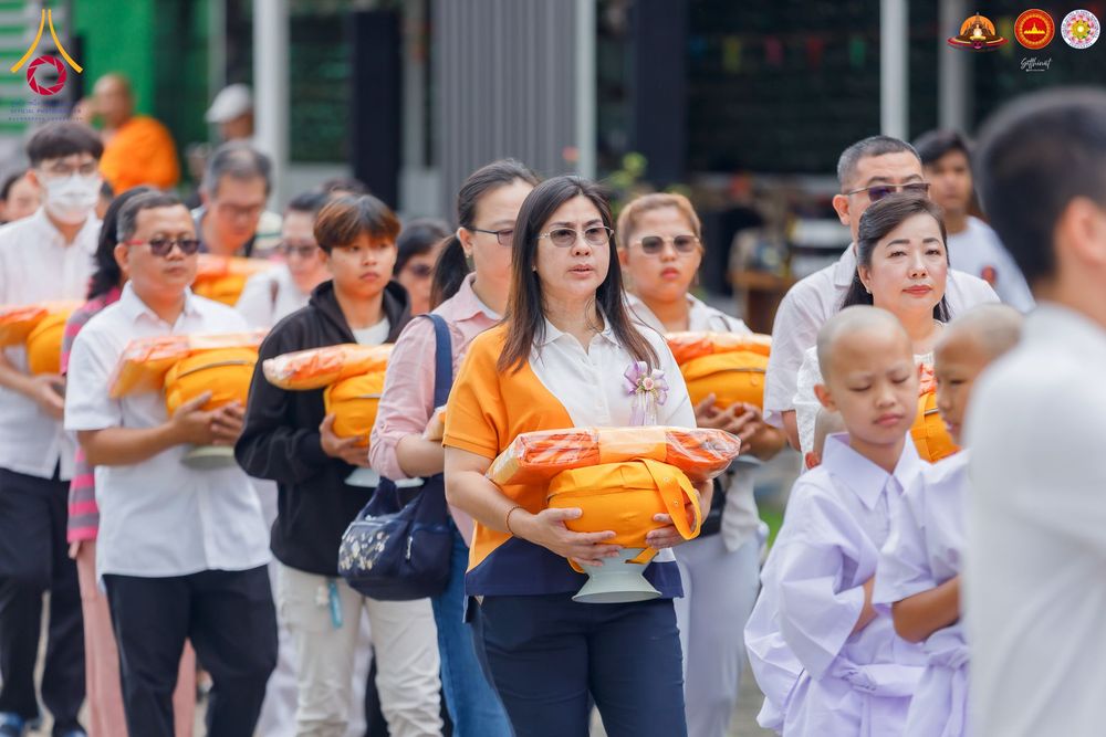 ภาพ No.283609:วันเสาร์ที่ 20 ธันวาคม  2568 พิธีบรรพชาสามเณร ณ ประเทศอินโดนีเซีย