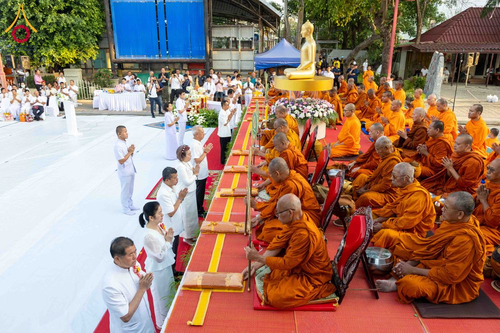 ภาพ No.313866:วันอาทิตย์ที่ 14 มีนาคม พ.ศ. 2569 ทำบุญเมืองหาดใหญ่ตักบาตรพระ 1,109 รูป เติมบุญใหญ่ หลังวิกฤตมหาอุทกภัย ณ ซุ้มประตูไชน่าทาวน์ ถนนศุภสารรังสรรค์ อ.หาดใหญ่ จ.สงขลา