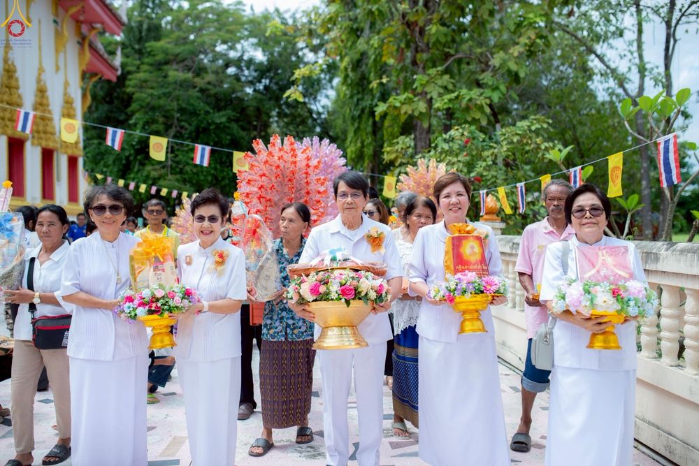 ภาพ No.256555:วันที่ 17 ตุลาคม พ.ศ. 2568 พิธีทอดกฐินสามัคคีทั่วไทย 30,000 วัด โดยคณะศิษยานุศิษย์ บูชาธรรม 81 ปี หลวงพ่อธัมมชโย หลวงพ่อธัมมชโย ณ วัดบ้านพระ จ.นครราชสีมา