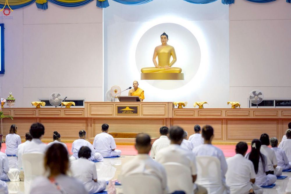 ภาพ No.246681:วันที่ 16-18 กันยายน พ.ศ. 2568 โครงการอบรมอุบาสกแก้วอุบาสิกาแก้ว รุ่นที่ 2 ณ ธุดงคสถานพิษณุโลก