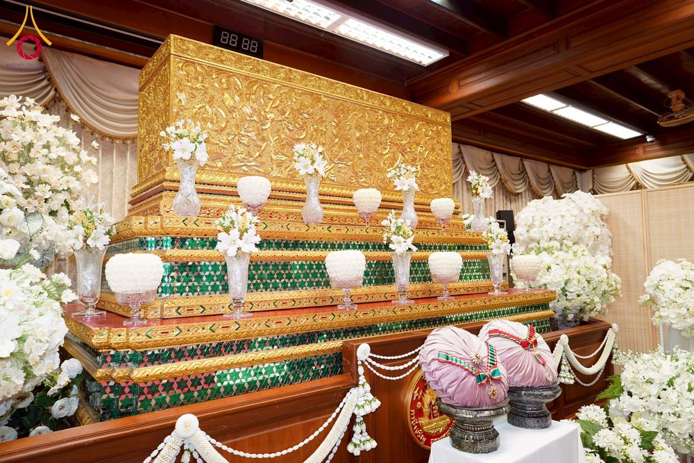 ภาพ No.270745:วันที่ 18 พฤศจิกายน พ.ศ. 2568 วัดพระธรรมกาย เป็นเจ้าภาพบำเพ็ญกุศล  คุณยายอาจารย์ ดร.ตรีธา เนียมขำ  อดีตนายกสมาคมศิษย์หลวงพ่อวัดปากน้ำ ณ ศาลาสตมานุสรณ์ (ศาลาเรือนไทย) วัดปากน้ำ  พระอารามหลวง เขตภาษีเจริญ กรุงเทพมหานคร