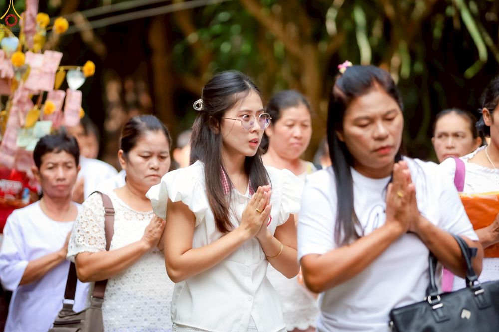 ภาพ No.250982:วันที่ 9 ตุลาคม พ.ศ. 2568 พิธีทอดกฐินสามัคคีทั่วไทย 30,000 วัด โดยคณะศิษยานุศิษย์ บูชาธรรม 81 ปี หลวงพ่อธัมมชโย ณ วัดห้วยน้ำริน ต.ร่องจิก อ.ภูเรือ จ.เลย