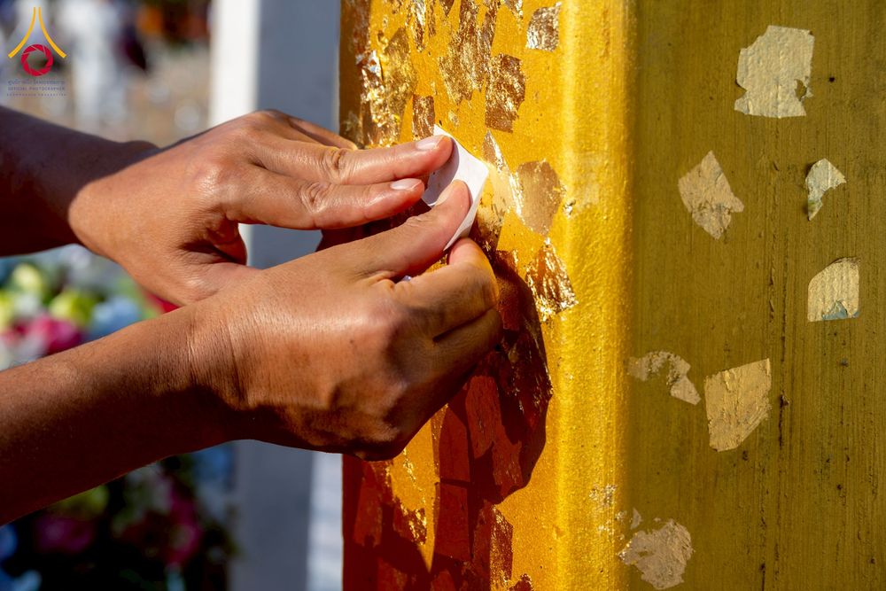 ภาพ No.275042:วันอาทิตย์ที่ 30 พฤศจิกายน พ.ศ. 2568 พิธีตอกเสาเข็ม "สร้างองค์พระเจดีย์เพื่อสร้างสันติภาพโลก" ต้นสุดท้าย ณ ศูนย์ปฏิบัติธรรมระยอง (บ้านช่องลม)