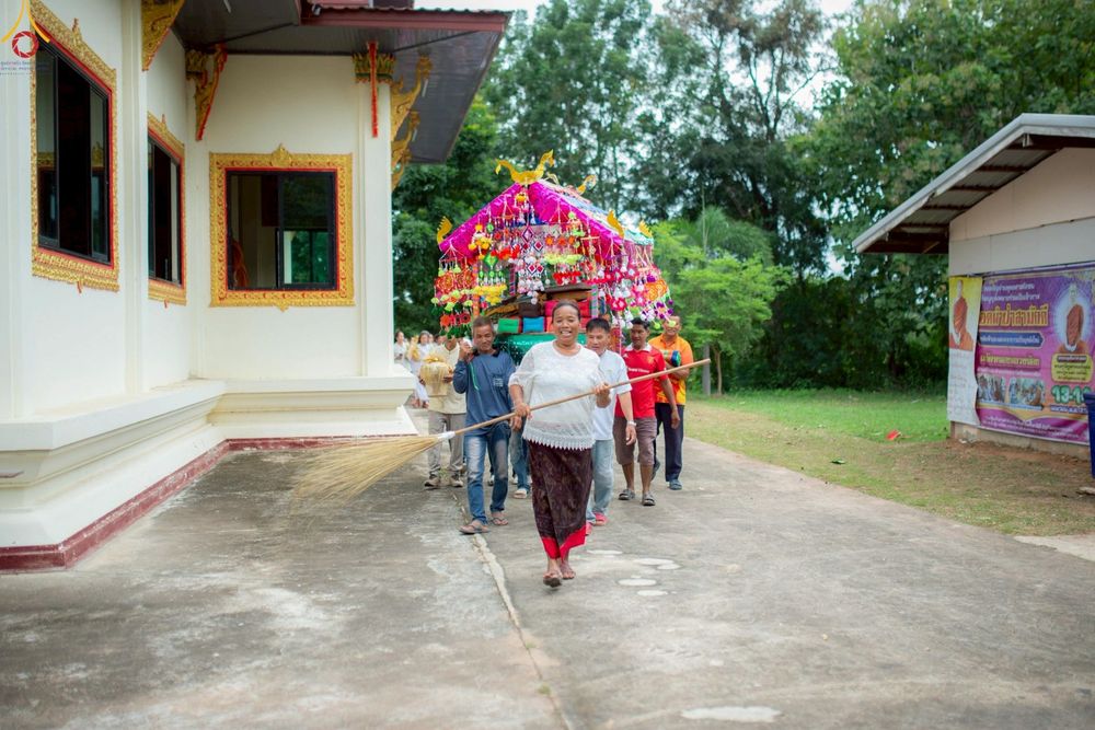 ภาพ No.267903:วันที่ 28 ตุลาคม พ.ศ. 2568 พิธีทอดกฐินสามัคคีทั่วไทย ณ วัดหนองพวงน้อย อ.ประทาย จ.นครราชสีมา โดยคณะศิษยานุศิษย์ บูชาธรรม 81 ปี หลวงพ่อธัมมชโย