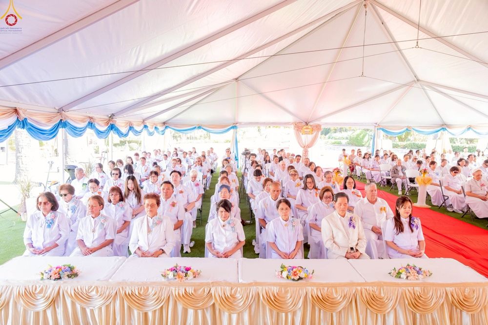 ภาพ No.259268:วันอาทิตย์ที่ 12 ตุลาคม พ.ศ. 2568 พิธีทอดกฐินบรมจักรพรรดิ สร้างอุโบสถ 82 ปี บูชาธรรมหลวงพ่อธัมมชโย ณ วัดพระธรรมกายแคลิฟอร์เนีย ประเทศสหรัฐอเมริกา 