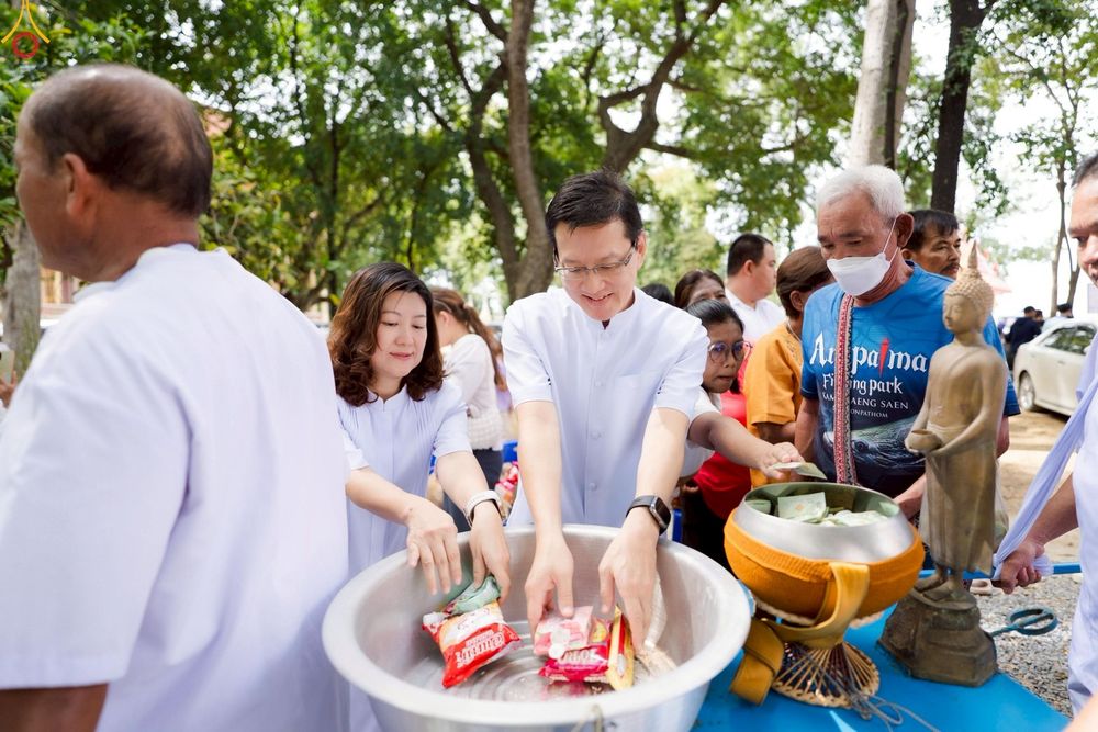 ภาพ No.250747:วันพุธที่ 8 ตุลาคม พ.ศ. 2568 พิธีทอดกฐินสามัคคีทั่วไทย 30,000 วัด โดยคณะศิษยานุศิษย์ บูชาธรรม 81 ปี หลวงพ่อธัมมชโย ณ วัดหนองโพธิ์ อ.กำแพงแสน จ.นครปฐม