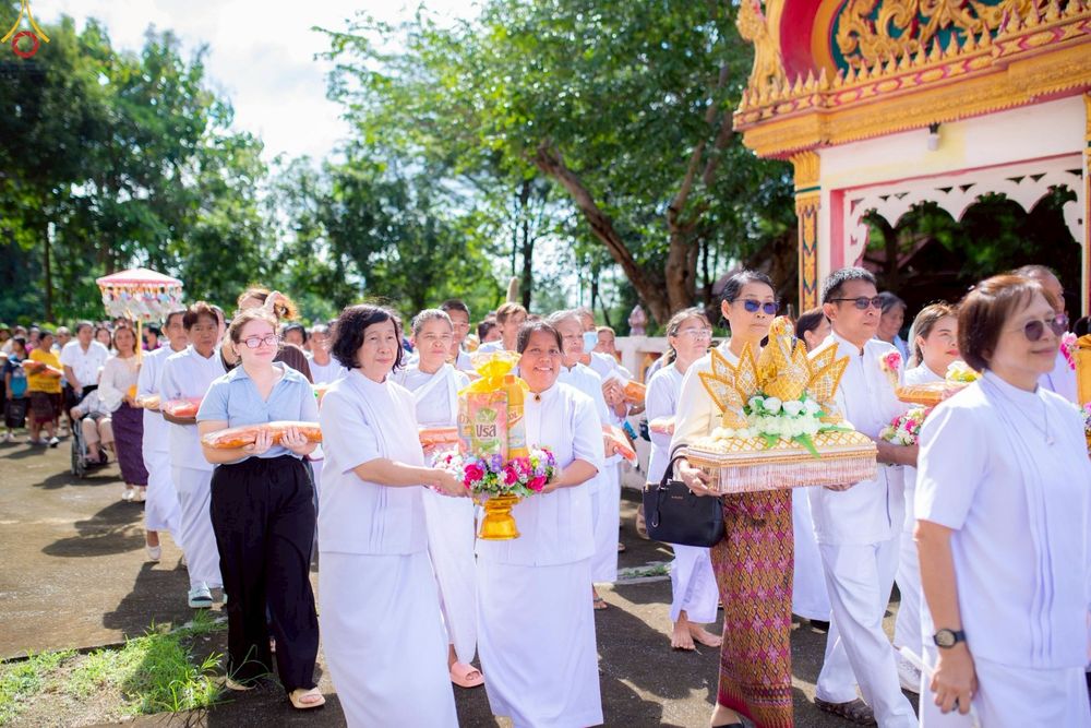 ภาพ No.256487:วันที่ 16 ตุลาคม พ.ศ. 2568 พิธีทอดกฐินสามัคคีทั่วไทย 30,000 วัด โดยคณะศิษยานุศิษย์ บูชาธรรม 81 ปี หลวงพ่อธัมมชโย ณ วัดวังตาลาดสมบูรณ์ จ.ชัยภูมิ