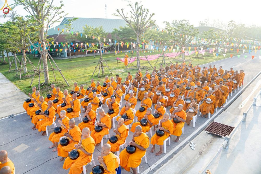 ภาพ No.241370:วันเสาร์ที่ 23 สิงหาคม พ.ศ. 2568 พิธีบุพเปตพลีนานาชาติ ปีที่ 12 ณ ศูนย์ปฏิบัติธรรมภาคใต้ อ.บางกล่ำ จ.สงขลา