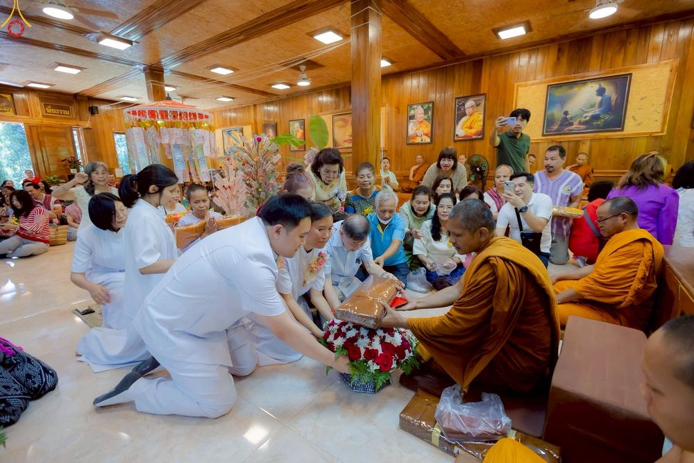 ภาพ No.277284:วันที่ 19 ตุลาคม พ.ศ. 2568 พิธีทอดกฐินสามัคคีทั่วไทย ณ วัดป่าเมืองน้อย ต.เวียงเหนือ อ.ปาย จ.แม่ฮ่องสอน โดยคณะศิษยานุศิษย์ บูชาธรรม 81 ปี หลวงพ่อธัมมชโย