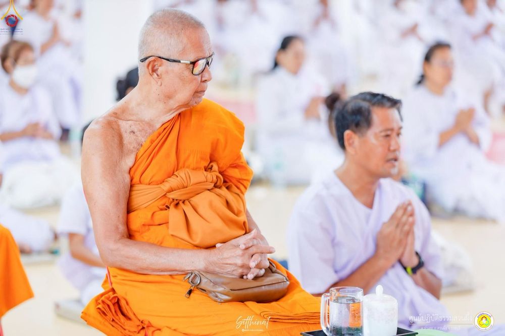 ภาพ No.248396:วันที่ 26-28 กันยายน พ.ศ. 2568 โครงการอบรมอุบาสกแก้ว อุบาสิกาแก้ว รุ่นที่ 3 ผู้แทนทอดกฐินสามัคคีทั่วไทย 30,000 วัด บูชาธรรม 81 ปี หลวงพ่อธัมมชโย ณ ศูนย์ปฏิบัติธรรมสวนผึ้ง จ.ราชบุรี
