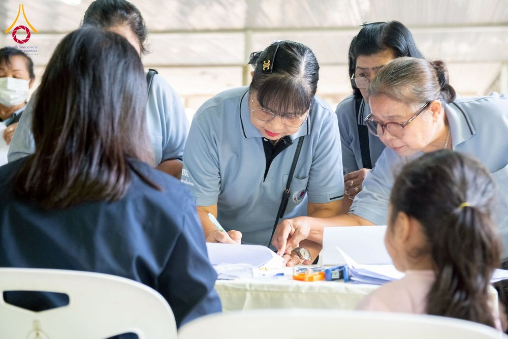 ภาพ No.259657:วันที่ 24 ตุลาคม พ.ศ. 2568 รพ.สต.คลองหนึ่ง อ.คลองหลวง สังกัด อบจ.ปทุมธานี จัดประชุมและมอบครุภัณฑ์ทางการแพทย์ เสริมพลัง อสม. ขับเคลื่อนสุขภาพชุมชนอย่างยั่งยืน ณ วัดพระธรรมกาย