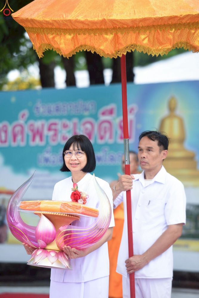 ภาพ No.246811:วันอาทิตย์ที่ 14 กันยายน พ.ศ. 2568 พิธีทอดผ้าป่า ซื้อดิน ปรับพื้นที่ลานธรรม  และพิธีกลั่นแผ่นดิน โปรยทราย สถาปนาองค์พระเจดีย์ เพื่อสร้างสันติภาพโลก  ณ ศูนย์ปฏิบัติธรรมสระบุรี อ.พระพุทธบาท จ.สระบุรี