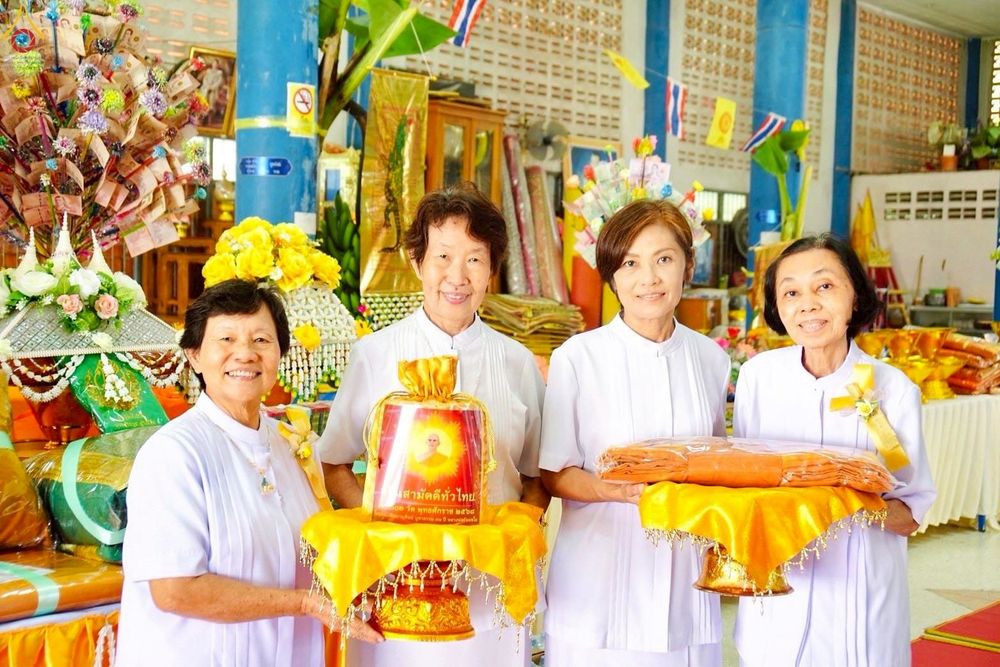 ภาพ No.258421:วันที่ 18 ตุลาคม พ.ศ. 2568 พิธีทอดกฐินสามัคคีทั่วไทย 30,000 วัด โดยคณะศิษยานุศิษย์ บูชาธรรม 81 ปี หลวงพ่อธัมมชโย ณ วัดวังน้ำเขียว อ.สวนผึ้ง จ.ราชบุรี