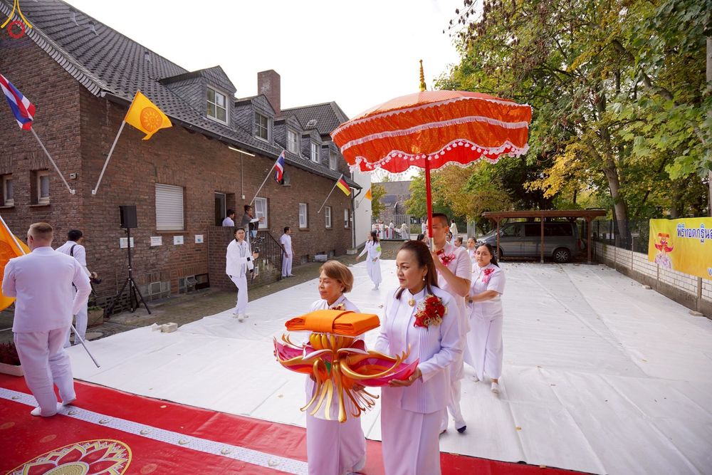 ภาพ No.261955:วันที่ 19 ตุลาคม พ.ศ. 2568 พิธีทอดกฐินวัดพุทธนอร์ดไรน์ เวสท์ฟาเล่น  ประเทศเยอรมัน 