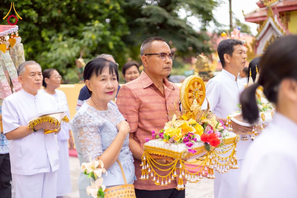 ภาพ No.275654:วันที่ 5 พฤศจิกายน พ.ศ. 2568 พิธีทอดกฐินสามัคคีทั่วไทย ณ วัดโพธิ์ศรี ต.ท่าข้าม อ.ค่ายบางระจัน จ.สิงห์บุรี โดยคณะศิษยานุศิษย์ บูชาธรรม 81 ปี หลวงพ่อธัมมชโย