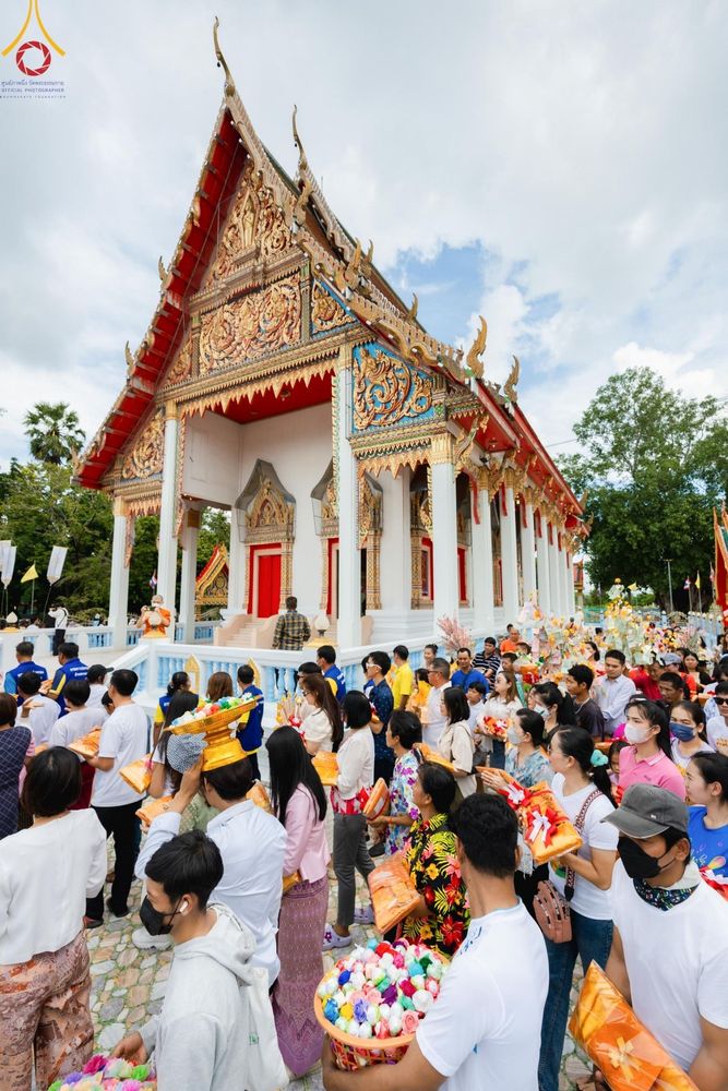 ภาพ No.164246:พิธีทอดกฐิน ณ วัดห้วยยาง จ.ชลบุรี ในโครงการกฐินสามัคคีทั่วไทย 30,000 วัด บูชาธรรม 80 ปี หลวงพ่อธัมมชโย โดย คณะศิษยานุศิษย์วัดพระธรรมกาย วันที่ 20 ตุลาคม พ.ศ. 2567