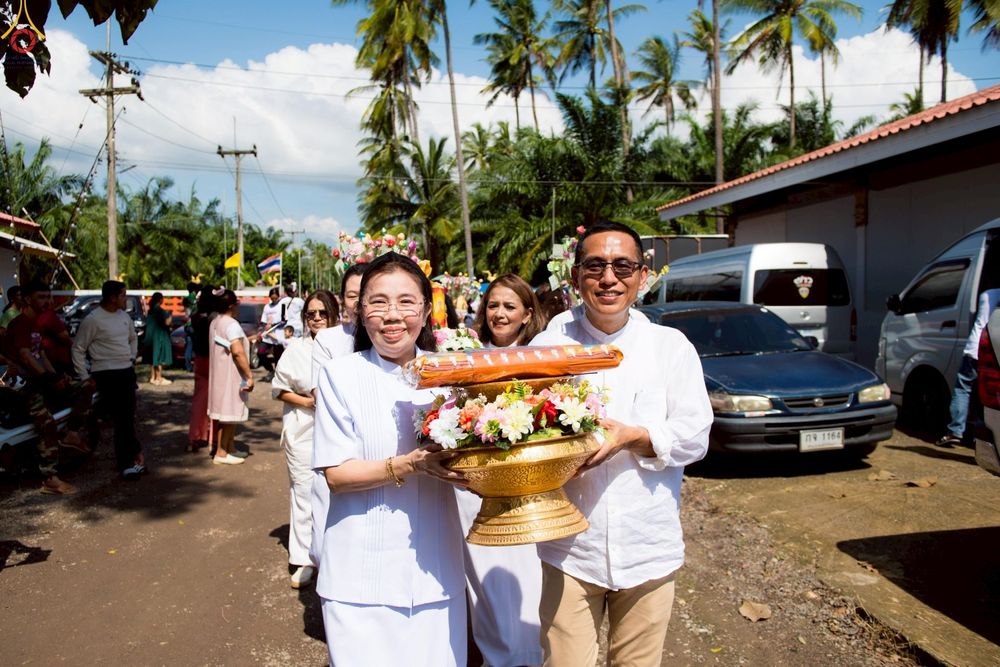 ภาพ No.262794:วันที่ 19 ตุลาคม พ.ศ. 2568 พิธีทอดกฐินสามัคคีทั่วไทย 30,000 วัด โดยคณะศิษยานุศิษย์ บูชาธรรม 81 ปี หลวงพ่อธัมมชโย ณ วัดนาหนอง ต.นาหูกวาง อ.ทับสะแก จ.ประจวบคีรีขันธ์