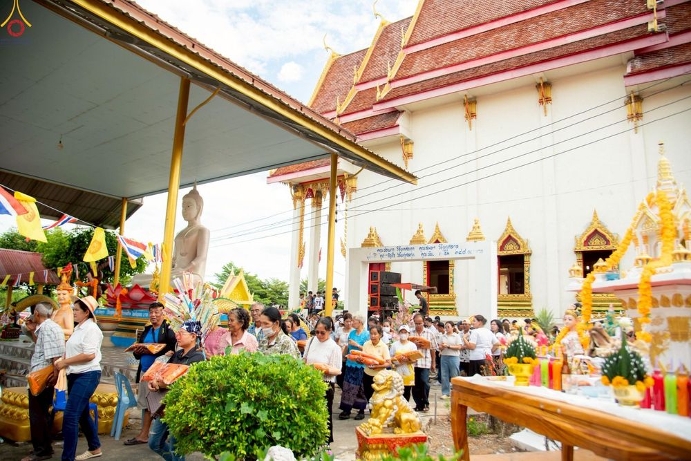 ภาพ No.269355:วันที่ 25 ตุลาคม พ.ศ. 2568 พิธีทอดกฐินสามัคคีทั่วไทย ณ วัดอัมพุมัญยาราม (ห้วยใหญ่)  อ.สระโบสถ์ จ.ลพบุรี โดยคณะศิษยานุศิษย์ บูชาธรรม 81 ปี หลวงพ่อธัมมชโย